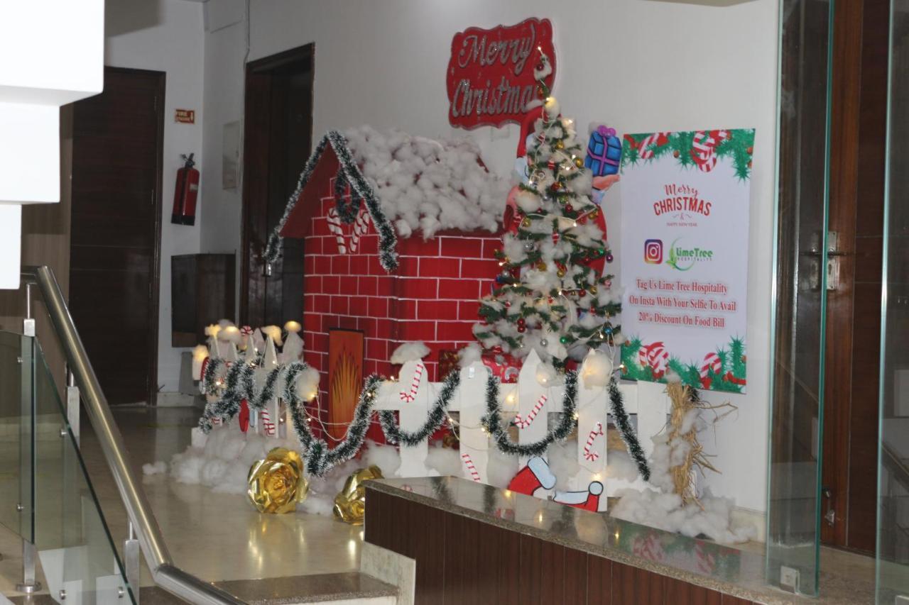 Lime Tree Hotel Sushant Lok Gurgaon Sector 29 Next To Iffco Chowk Metro Bagian luar foto